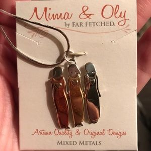 Mima & Oly by Far fetched 3 sister necklace